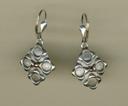 Oxi-Shapes Fleur Earrings