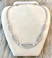 Open Leaf Neckpiece